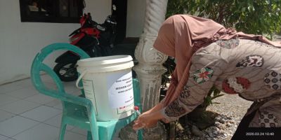 Pencegahan Virus Corna dengan Cuci Tangan sebelum Masuk Kantor