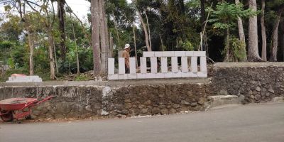 Pembangunan Pagar Cagar Budaya Kuwu Batur Desa Penimbun Dimulai, Warga Gotong Royong Iuran Swadaya